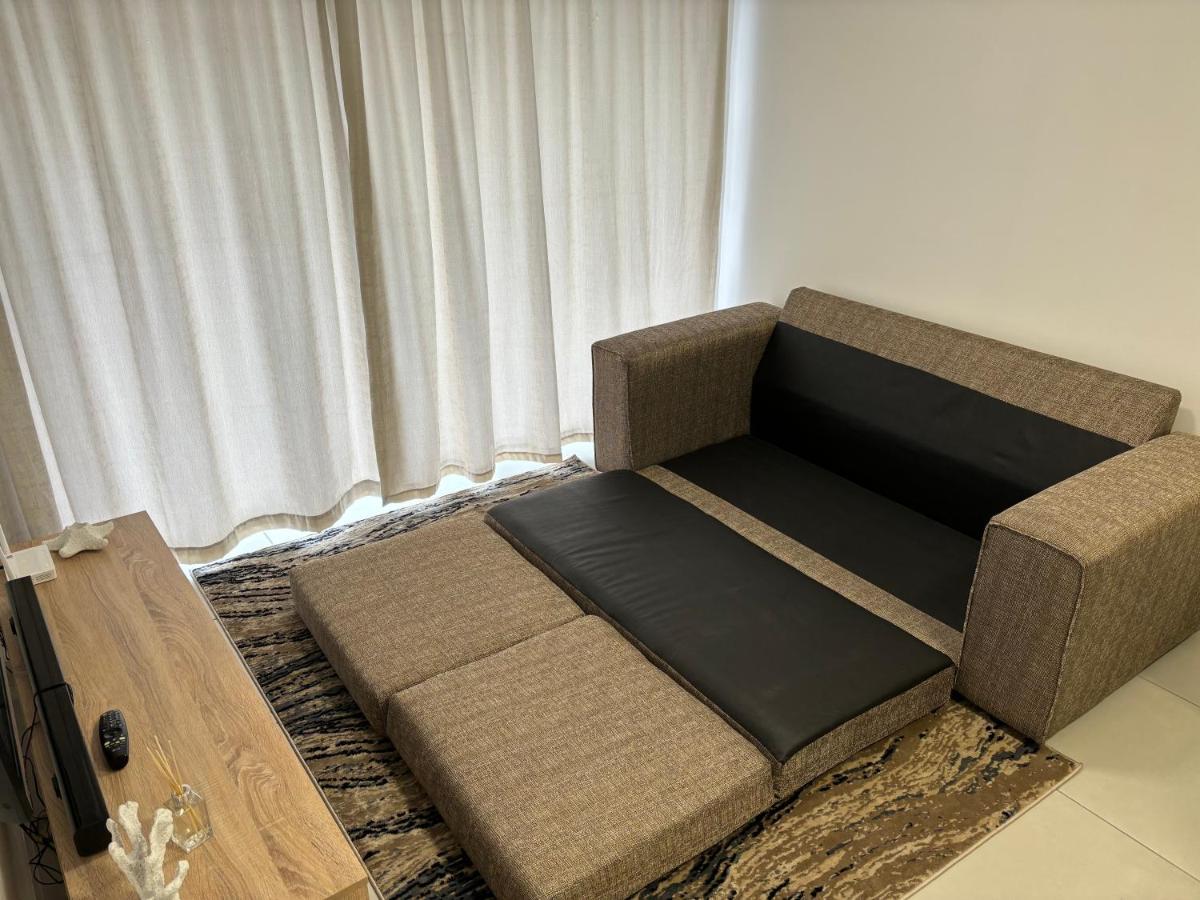 Ultra Modern - Inverter,pool,gym,office *